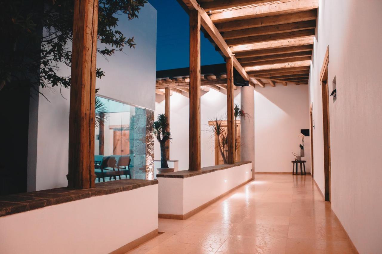 Hotel Casa Iturbe Ситакуаро Экстерьер фото
