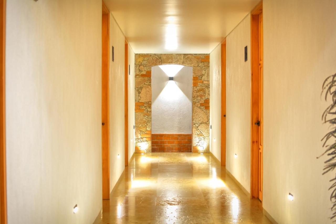 Hotel Casa Iturbe Ситакуаро Экстерьер фото