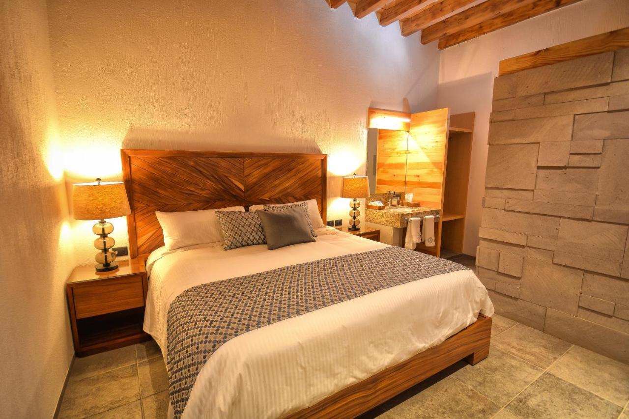 Hotel Casa Iturbe Ситакуаро Экстерьер фото